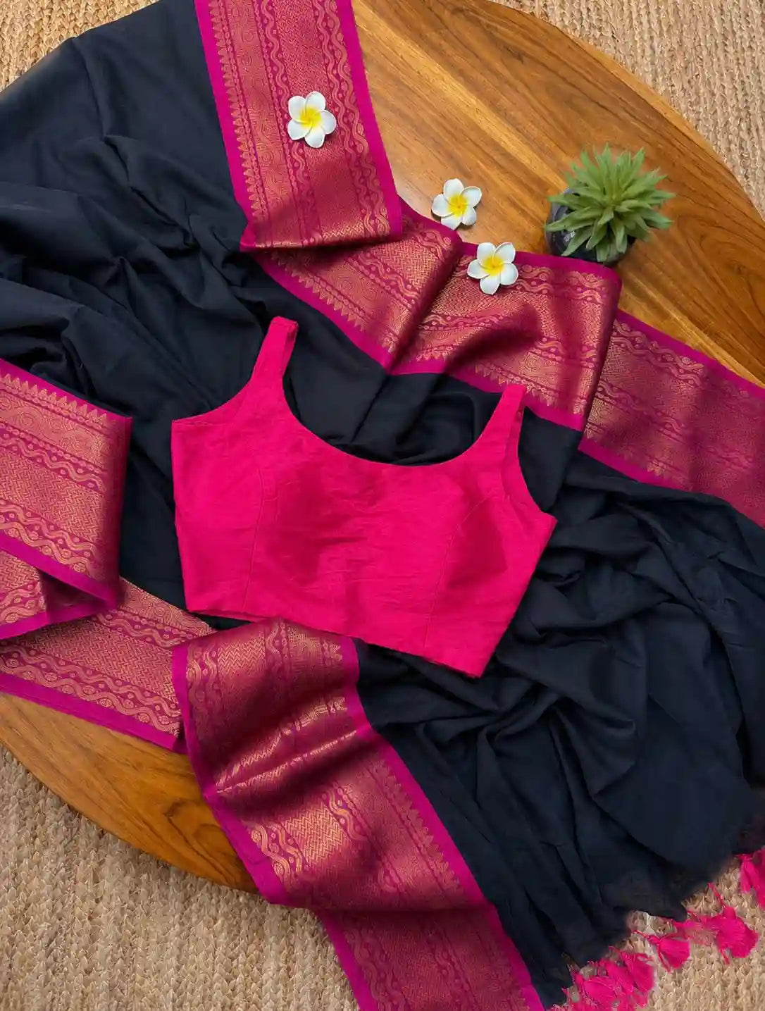Mul Mul Cotton Saree- Kanchi Border- MM705
